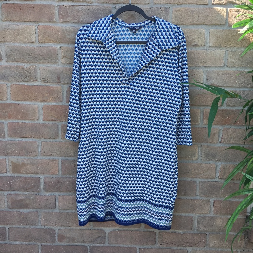 3 for 15 🦠 Blue and white dress